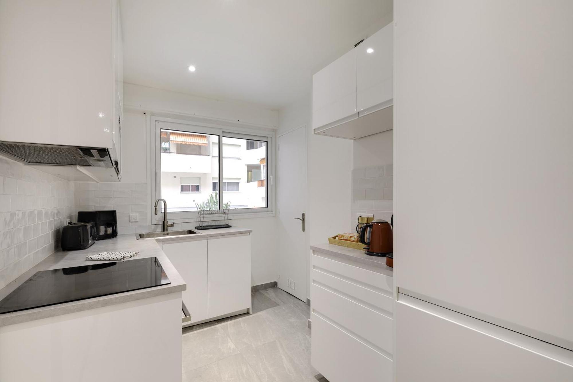 Newly Renovated Charming Downtown Apartment Antibes Exteriér fotografie