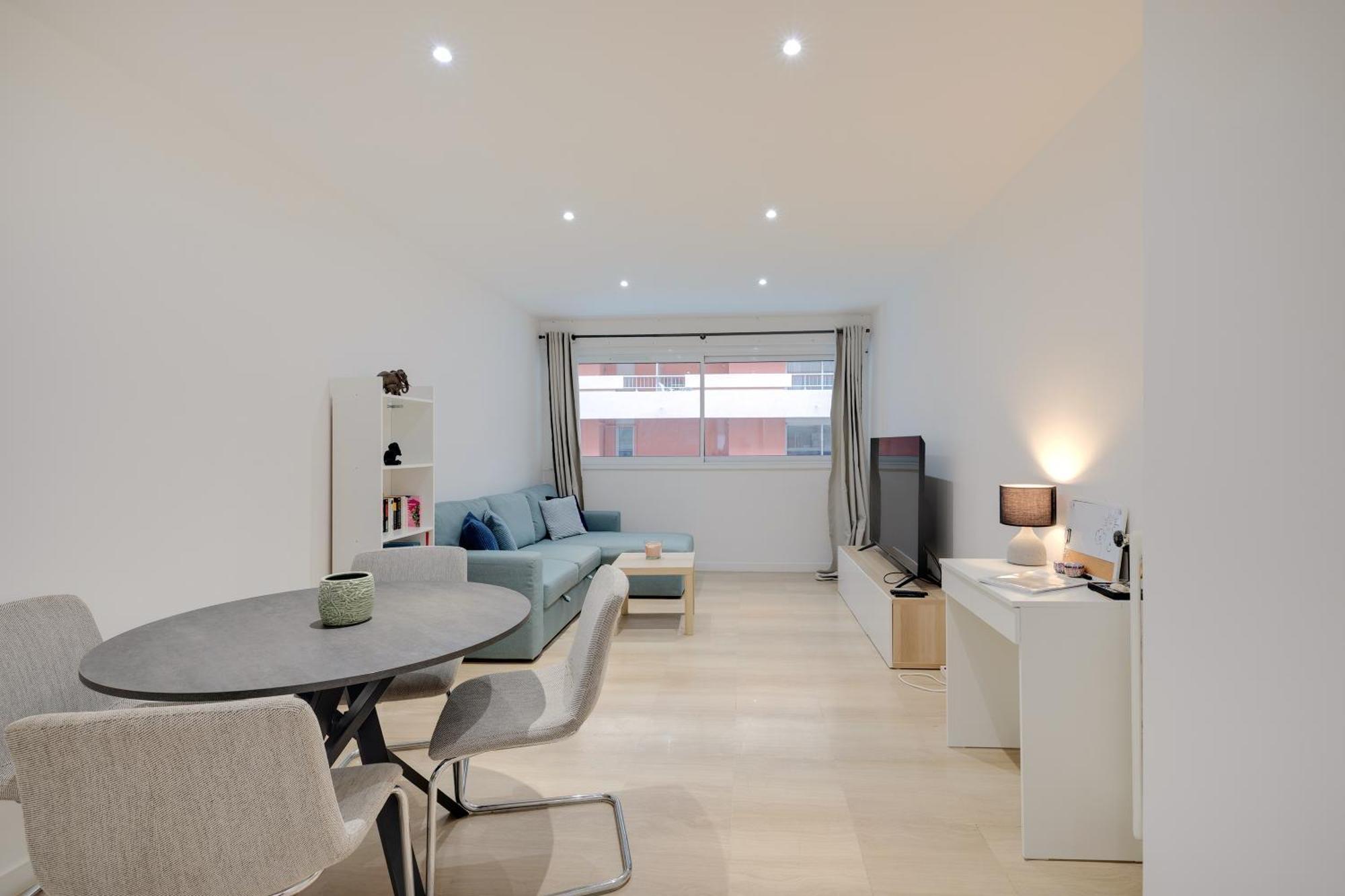 Newly Renovated Charming Downtown Apartment Antibes Exteriér fotografie