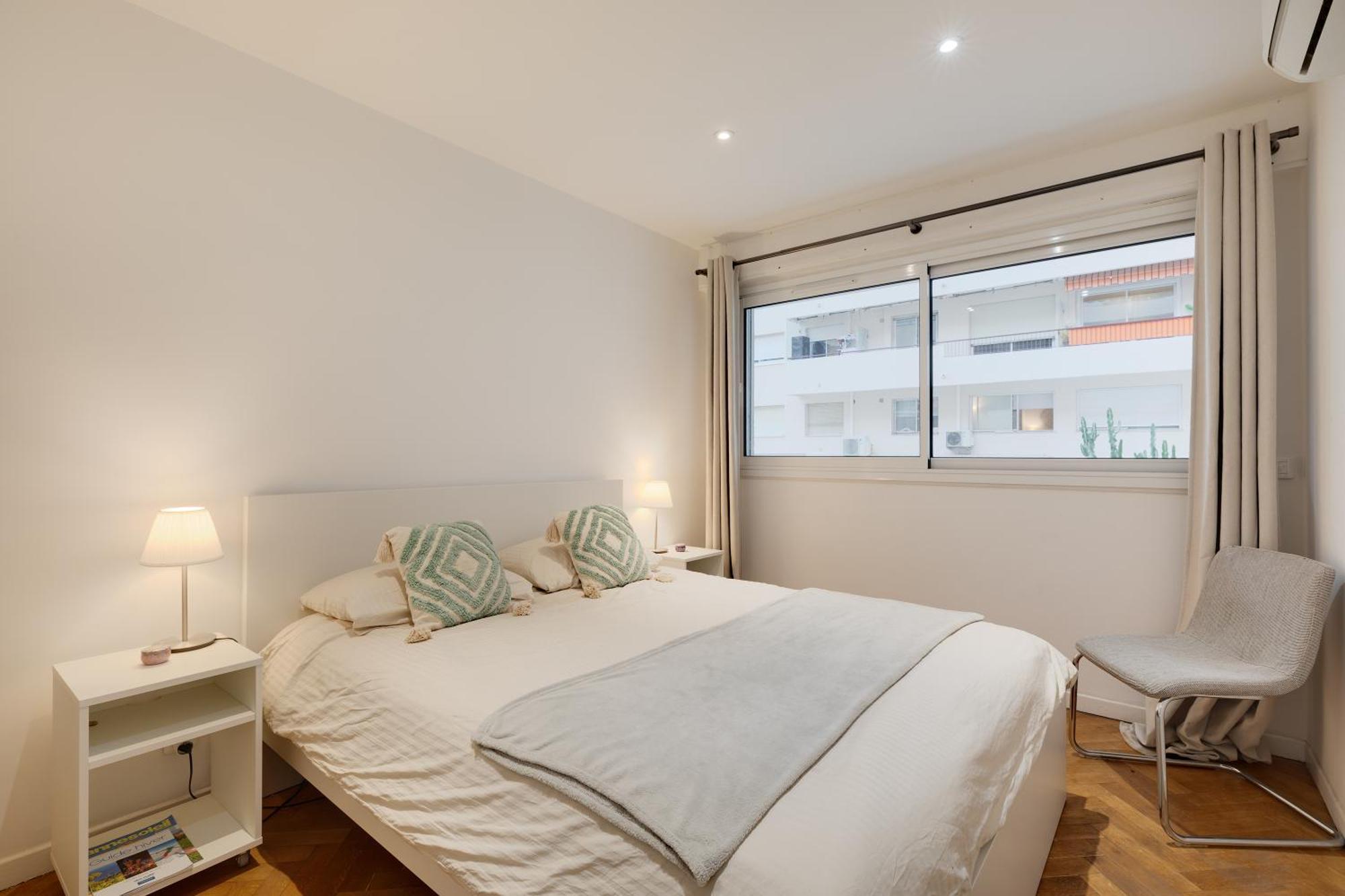 Newly Renovated Charming Downtown Apartment Antibes Exteriér fotografie