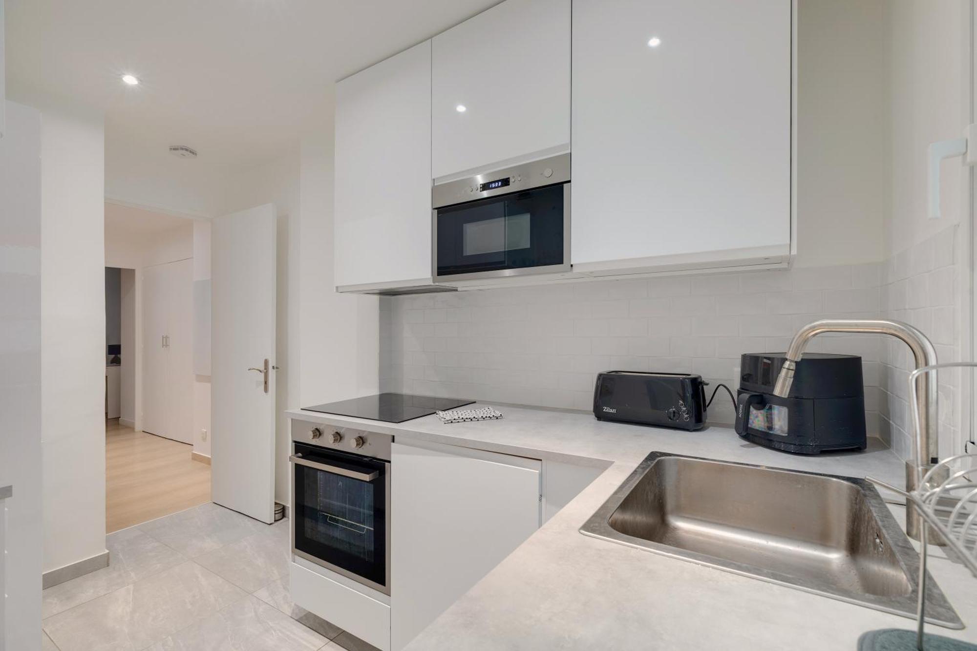 Newly Renovated Charming Downtown Apartment Antibes Exteriér fotografie
